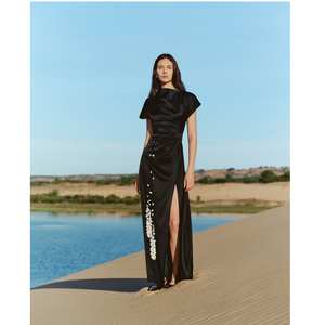 Vestidos Elegantes de Nuevo Diseño, Soporte ODM, Vestido Asimétrico AVA, Vestidos Largos con Manga Corta para Mujer, Casuales de Verano de WhiteAnt Vietnam - Product Image 1