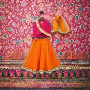 Elegante Ropa Étnica de algodón Lehenga Choli para niñas niños estilo indio - Product Image 1