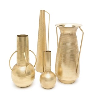 Contemporary Aluminum Floral Ornament Vase Handmade Elegant Decorative Home Styling Premium Bouquet Display Interior - Product Image 1