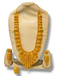 AWAIS HOUSE Ensemble Collier et Bracelet pour Femme, en Laiton Plaqué Or 6 Grammes, Style Hiphop, Sertissage Griffe Infini, Diamant, pour Mariage et Festival Africain - Product Image 4