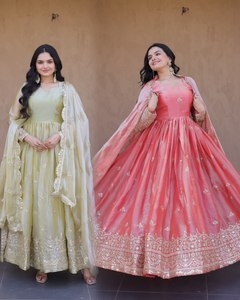 Lehenga Choli en soie rose avec broderie dorée et paillettes, entièrement doublé, longueur au sol, tenue de mariage traditionnelle pour femmes - Product Image 6