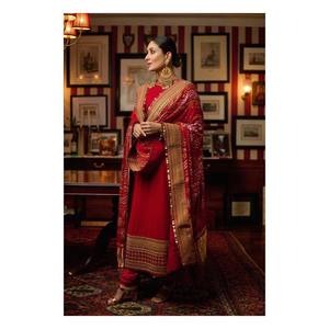 Hermosos conjuntos modestos para fiestas superior e inferior con Dupatta mejoran su aspecto elegante - Product Image 1