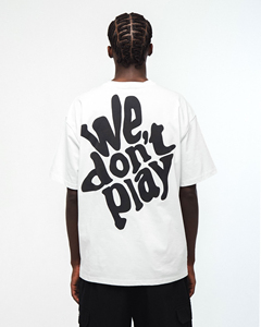 เสื้อยืดโอเวอร์ไซส์ลำลองคุณภาพสูงสำหรับผู้ชาย พิมพ์ลายพัฟฟ์ได้ตามสั่ง ผลิตจากผ้าฝ้าย 100% ดีไซน์เรียบง่าย ราคาถูก พร้อมบริการสั่งทำพิเศษ - Product Image 1