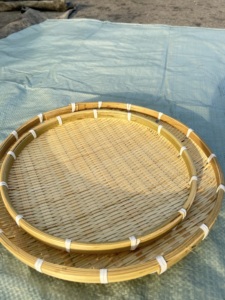 Bandejas de Bambú Natural para Presentación de Frutas de 30-36 cm, Bandejas Redondas Tejidas a Mano para Servir y Exhibir Alimentos, Vietnam - Product Image 4