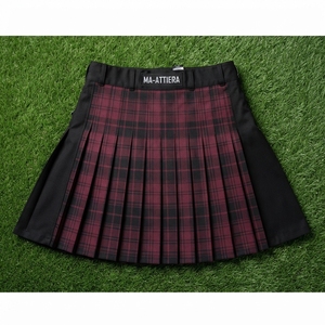 Kilt unisexe noir à carreaux utilitaire avec panneaux cargo, multi-poches, détails zippés, style streetwear et workwear, design premium personnalisé - Product Image 5