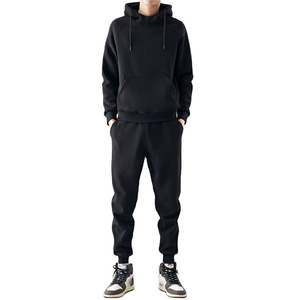 Survêtement de sport personnalisé au meilleur prix pour hommes, vêtements de sport pour jogging, survêtement de course et d'entraînement pour hommes - Product Image 1