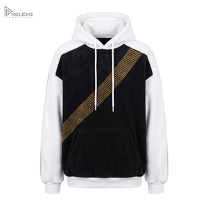 เสื้อฮู้ดดี้ผ้าฟลีซคอตตอน 100% แบบหนาพิเศษ  สำหรับทุกเพศ สีดำขาว ประดับด้วยแถบเพชร  แบบสวมหัว มีกระเป๋าจิงโจ้ - Product Image 1