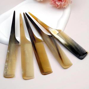 Peine para el Cabello de Cuerno de Búfalo Hecho a Mano, Ecológico, de Alta Calidad, con Forma Natural y Pulido, OCEAN EXPORT, Hecho en India - Product Image 2