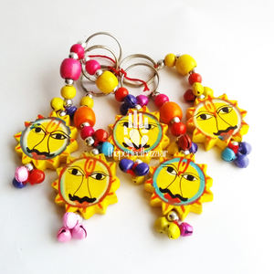 Porte-clés en bois - Porte-clés durable, écologique, imperméable et imprimé à l'écran - Product Image 3