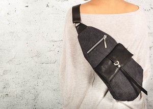 Sac bandoulière unisexe en cuir et toile de haute qualité, décontracté, tendance, imperméable, avec fermeture éclair, pour poitrine ou épaule, idéal pour les voyages et activités de plein air, commande en gros - Product Image 3