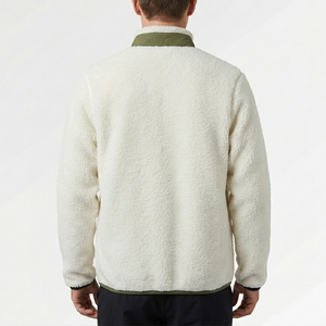 Chaqueta de Forro Polar Crema para Hombre con Bolsillos Verdes, Cuello Alto, Cierre de Cremallera, Ropa Casual de Invierno, Corte Regular, Material de Poliéster - Product Image 4