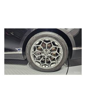 Genesis 2024 G80 2.5 Turbo AWD Essence 28 076 km Boîte de vitesses automatique Sièges en cuir Caméra latérale - Berline de luxe importée de Corée - Product Image 5