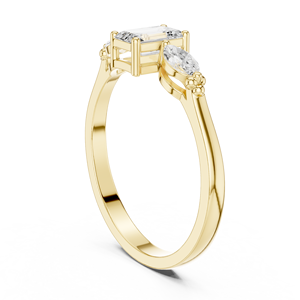 Anillo de Compromiso de Oro Amarillo Personalizado con Tres Diamantes de Corte Esmeralda para Mujer, Joyería Fina Minimalista de Promesa - Product Image 3