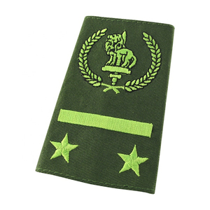 Épaulette de grade de pilote faite à la main en toile textile, personnalisée avec logo, durable, de haute qualité, brodée en 3D, avec épingle de sûreté - Product Image 6