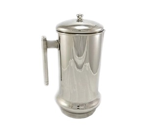 Jarra de agua de acero inoxidable martillado de lujo con tapa, elegante jarra metálica para servir bebidas, ideal para mesa de comedor, hostelería y catering. - Product Image 3