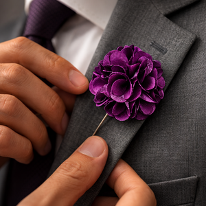 Épinglette de luxe en émail à motif floral pour hommes |   Broche boutonnière en métal faite à la main |   Épingle de blazer de cérémonie pour marié, couleurs personnalisables - Product Image 4