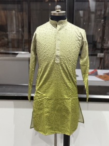 Kurta de Seda para Hombre, Estilo Tradicional Indio-Pakistaní, Largo hasta el Tobillo, Color Verde, para Bodas, Corte Regular, para Todas las Temporadas - Product Image 3