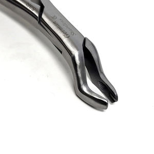 Pinzas de Extracción Dentales Eléctricas Premium de Acero Inoxidable 2026 No. 7 para Raíces Superiores, Patrón Inglés, Instrumentos Dentales con Certificación CE - Product Image 3