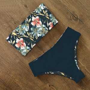 Conjunto de Bikini con Estampado Floral para Mujer, Top Bandeau, Braguita Hipster, Traje de Baño Elástico, Corte Regular, Estampado Digital, Tejido de Spandex y Poliéster - Product Image 4