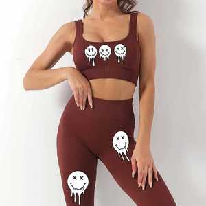 Conjunto de Yoga para Mujer con Estampado de Cara Sonriente, Top Corto Deportivo y Leggings de Cintura Alta, 2 Piezas, Ropa Deportiva de Spandex y Poliéster - Product Image 3