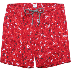 Maximiza tu diversión en la playa con nuestros pantalones cortos de playa para hombre, de tela elástica, corte deportivo y características funcionales para todo tipo de actividades. - Product Image 3