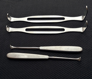 Juego de Instrumentos Quirúrgicos Orthotrac de Acero Inoxidable, Bandeja para Instrumentos Menores, Estuche para Autoclave, Retractor, Modelo Personalizable OSS10, Certificado CE - Product Image 2