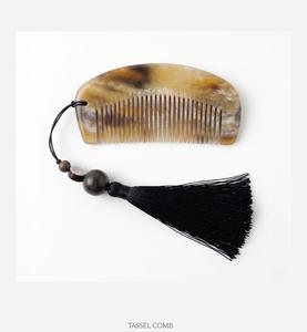Peigne à cheveux en corne de vache fait main, forme naturelle, poli, durable, moderne, écologique, cadeaux pour la maison et le bureau, MN EXPORTS - Product Image 6