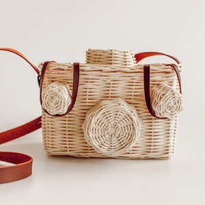 Hand-made rattan kids crossbody <b>bag</b> top sales natural fiber basket children <b>camera</b> baskets - Product Image 3