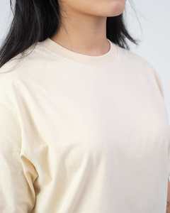 T-shirt pour femme en coton 100% - Coupe ample - Grande taille - Qualité supérieure - Épaules tombantes - Logo personnalisé - Couleurs unies - Multi-couleurs - 240 GSM - Product Image 4