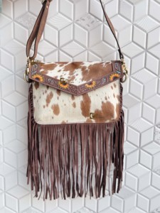 Nouveauté 2026 : Sac à bandoulière en cuir de vachette véritable avec franges, fait main, style bohème gypsy, multi-usages - Product Image 4