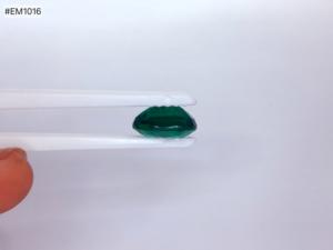 Esmeralda Zambiana 100% Natural de Corte Cojín de Lujo Verde Intenso, 11.33 Ct, Gema Suelta de Alta Calidad, Excelente Claridad para Joyería - Product Image 2