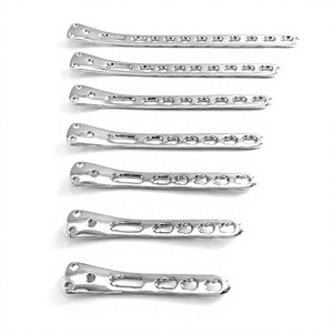 Plaque de fixation orthopédique en acier inoxydable pour les fractures osseuses longues, les soins traumatiques et la reconstruction chirurgicale - Product Image 4