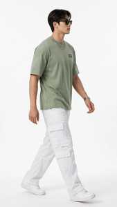 เสื้อยืดคอกลมสีเขียวสำหรับผู้ชาย ONETEN Apparels พร้อมโลโก้ตัวอักษรด้านหน้า เสื้อแขนสั้นลำลอง - Product Image 5