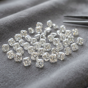 Diamant de laboratoire de 0,9 carat, taille coussin carrée, diamant non monté, gamme de 0,40 à 0,99 carats, fournisseur en gros pour les acheteurs de diamants - Product Image 1