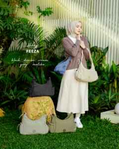 Sac à bandoulière moderne en tissu froissé de qualité supérieure avec fermeture éclair, sangle réglable et espace de rangement organisé - Product Image 6