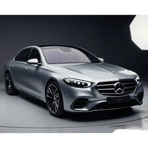 Voiture d'occasion haut de gamme avec intérieur luxueux et fonctionnalités d'assistance à la conduite avancées pour Mercedes Classe E - Product Image 5
