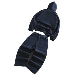 Conjunto de Chaqueta con Capucha y Cremallera y Pantalones Deportivos para Hombre, Corte Regular, Venta al por Mayor B2B, Ropa Deportiva de Dos Piezas, Proveedor de Marca Privada OEM - Product Image 3