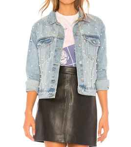 เสื้อแจ็คเก็ตยีนส์ผู้หญิงแบบกำหนดเอง เสื้อแจ็คเก็ตยีนส์ประดับมุก แขนยาว เสื้อโค้ทยีนส์และแจ็คเก็ตผู้หญิง - Product Image 1