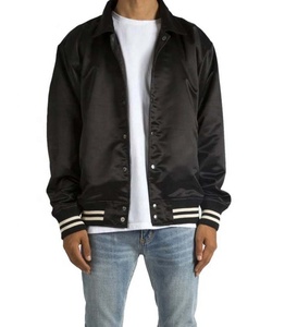 Veste universitaire en satin personnalisée de haute qualité avec logo, respirante, boutonnée, brillante, style streetwear pour hommes - Product Image 1