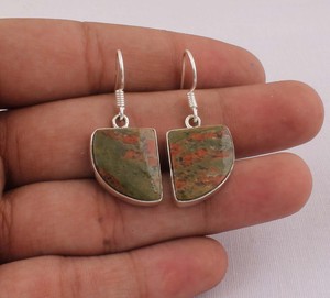 Boucles d'oreilles pendantes demi-lune en argent sterling 925 avec unakite, pierre précieuse naturelle verte et rose, bijoux faits à la main, vente en gros, personnalisables - Product Image 1