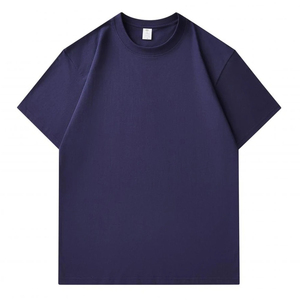 Camiseta de Manga Corta para Hombre, Negra, 100% Algodón, con Estampado de Edición Especial, Cuello Redondo, Corte Regular, Diseño Casual de Punto Jersey - Product Image 2
