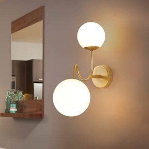 Lampe murale de lecture LED moderne et réglable pour chevet, offrant une éclairage directionnel ciblé, équipée d'une technologie économe en énergie. - Product Image 3