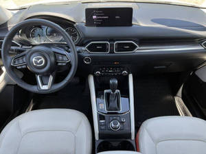 2023 CX-5 2.5 S Premium Plus Listo para Envío - Product Image 4
