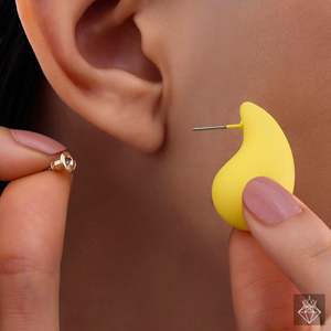 Pendientes de anacardo acrílico amarillo PRAO, accesorio de moda - Product Image 1