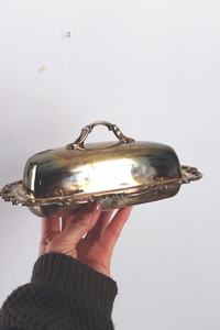 Stylish Stainless Steel Butter Dish for Modern Kitchens - Product Image 3