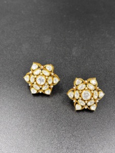 Boucles d'oreilles à fleurs dorées avec strass en cristal, bijoux de mariage classiques pour femmes, plaqué or, forme ronde, design étoile - Product Image 4