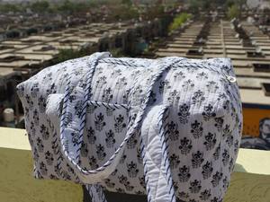 Nueva Llegada, Bolsa de Viaje Boho 100% Algodón, Hecha a Mano con Estampado Artesanal, Asa Larga de Cuerda, Diseño Acolchado, Tamaño Mediano, 2026 - Product Image 3