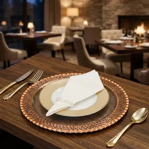 Assiette de service en cuivre martelé pour tables de mariage, vaisselle de luxe, assiette de service artisanale, décoration pour événements, restaurants, hôtels, maison - Product Image 5