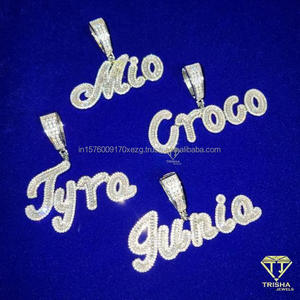 Collar de lujo con colgante de moissanita y cadena estilo hip hop, personalizado con letra, para hombre y mujer - Product Image 2