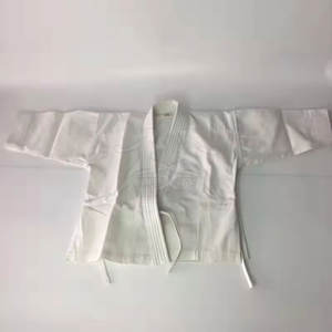 Uniforme de Karate Ligero y Transpirable con Costuras Reforzadas para Práctica de Artes Marciales - Product Image 4